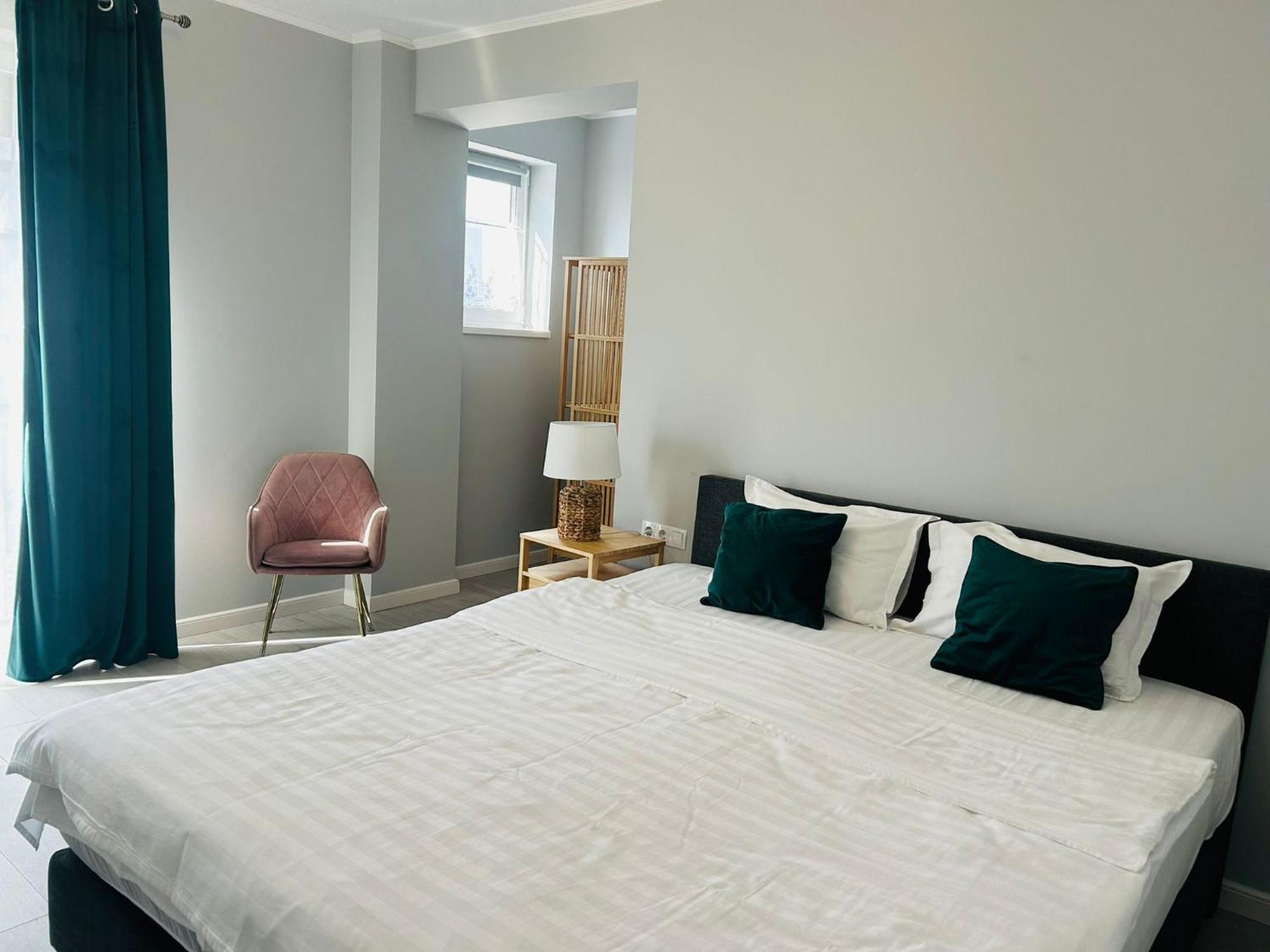 Sibiu Ezonia Central Apartment Buitenkant foto