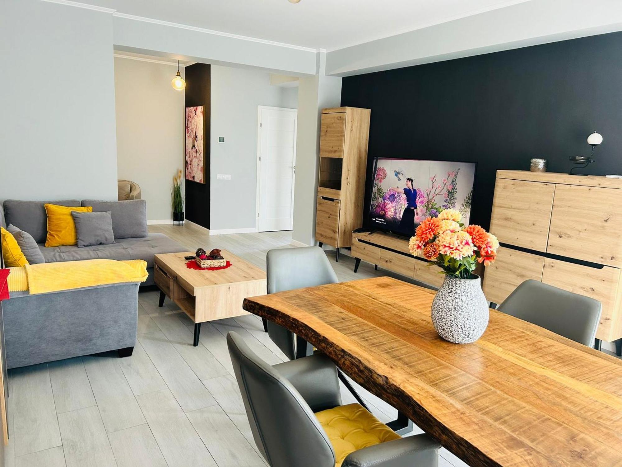 Sibiu Ezonia Central Apartment Buitenkant foto